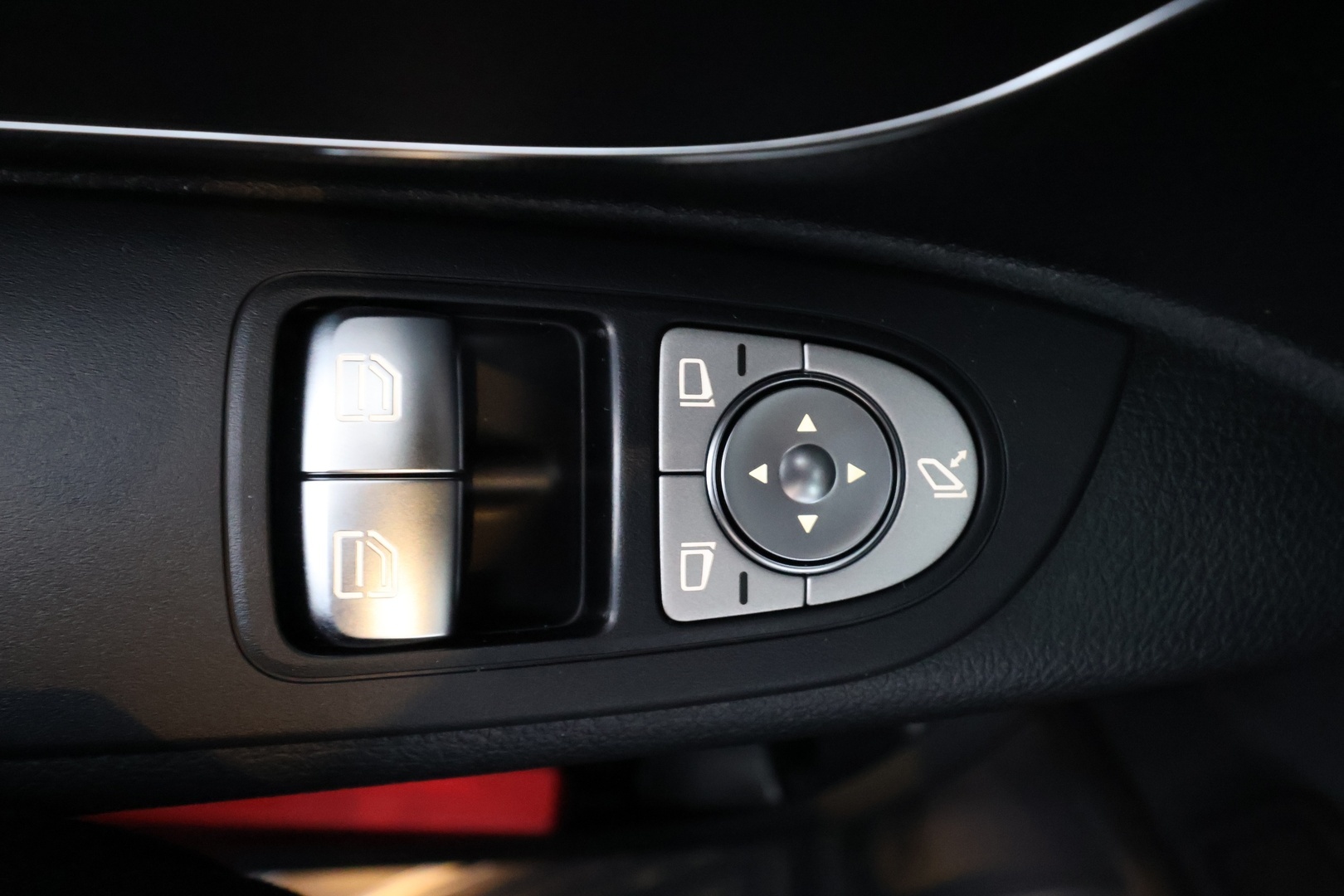 MERCEDES-BENZ Vito 2025