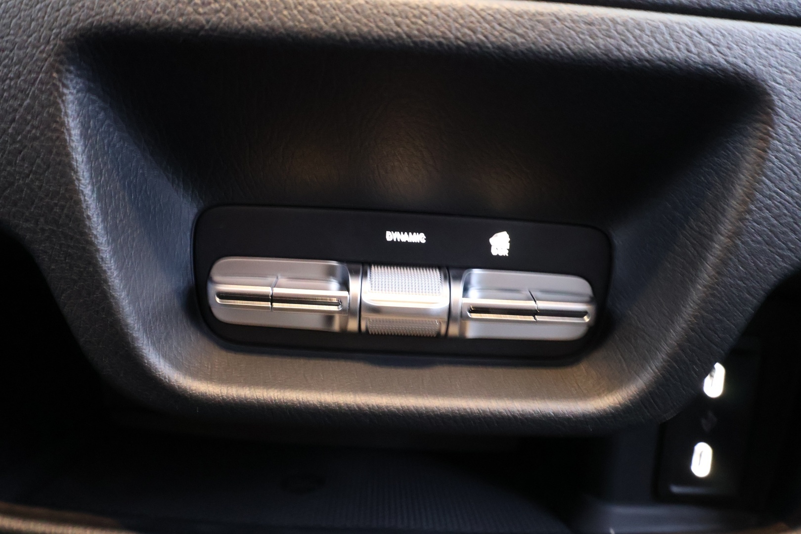 MERCEDES-BENZ Vito 2025