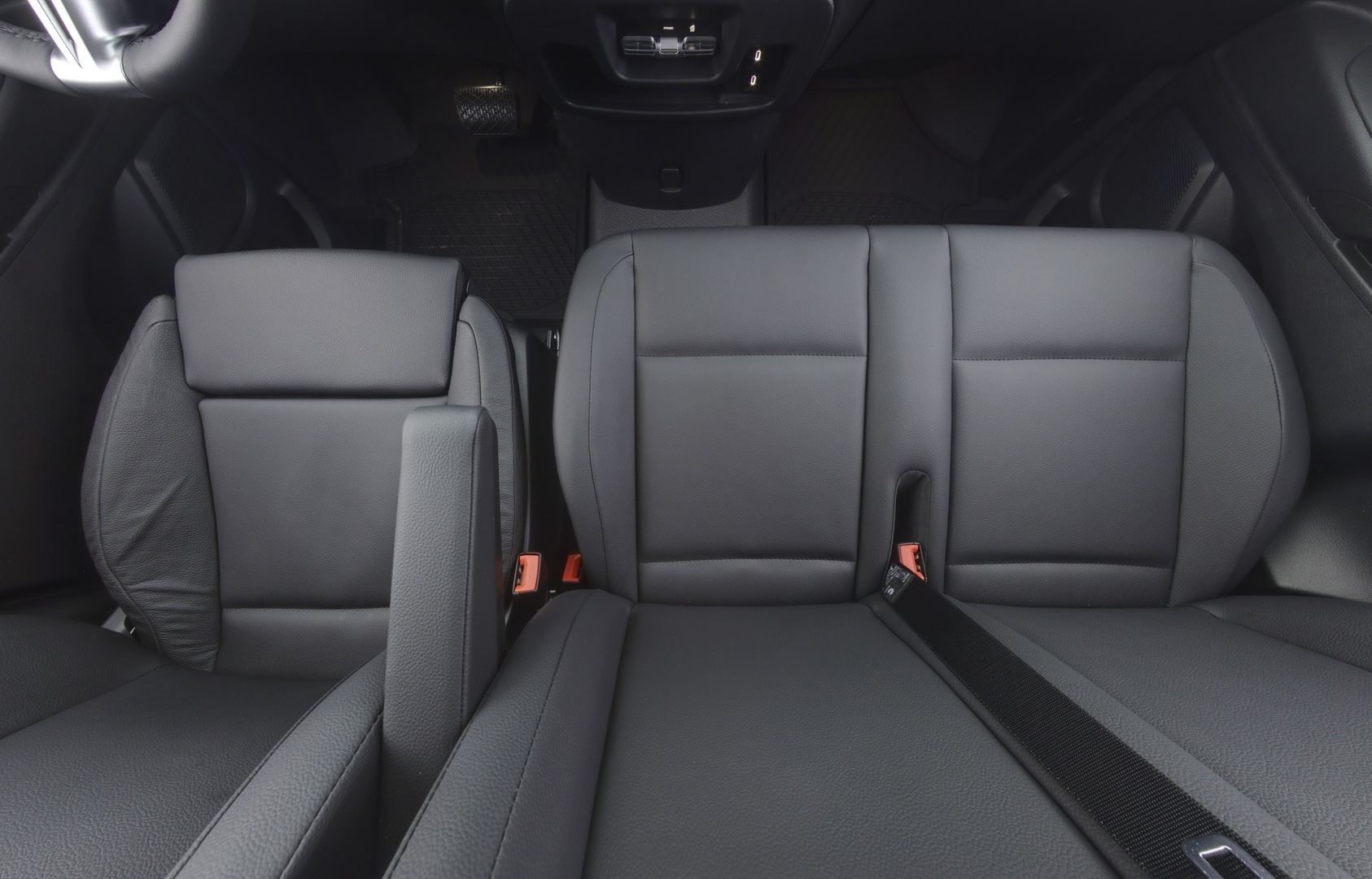 MERCEDES-BENZ Vito 2025