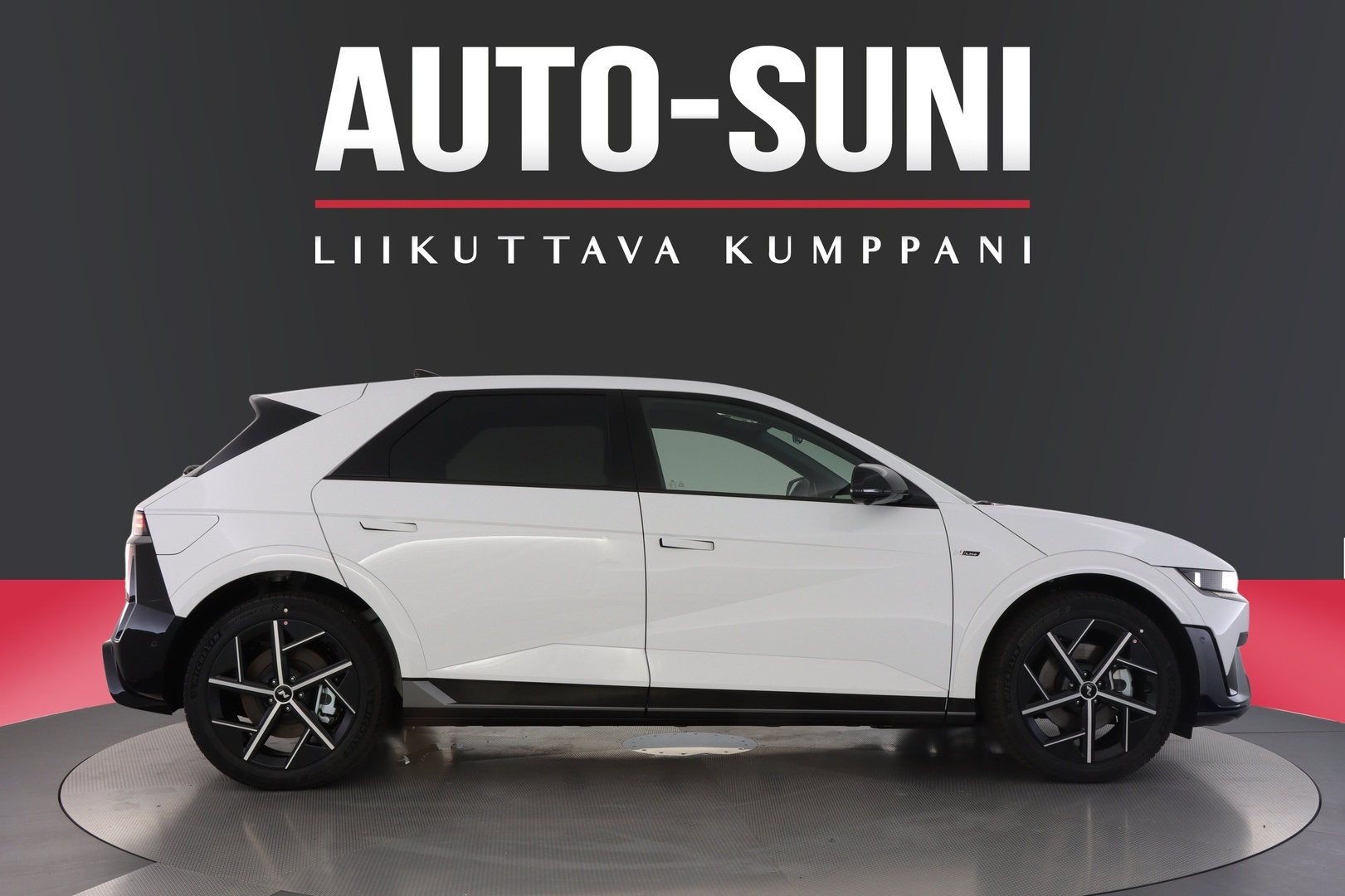 HYUNDAI IONIQ 5 2