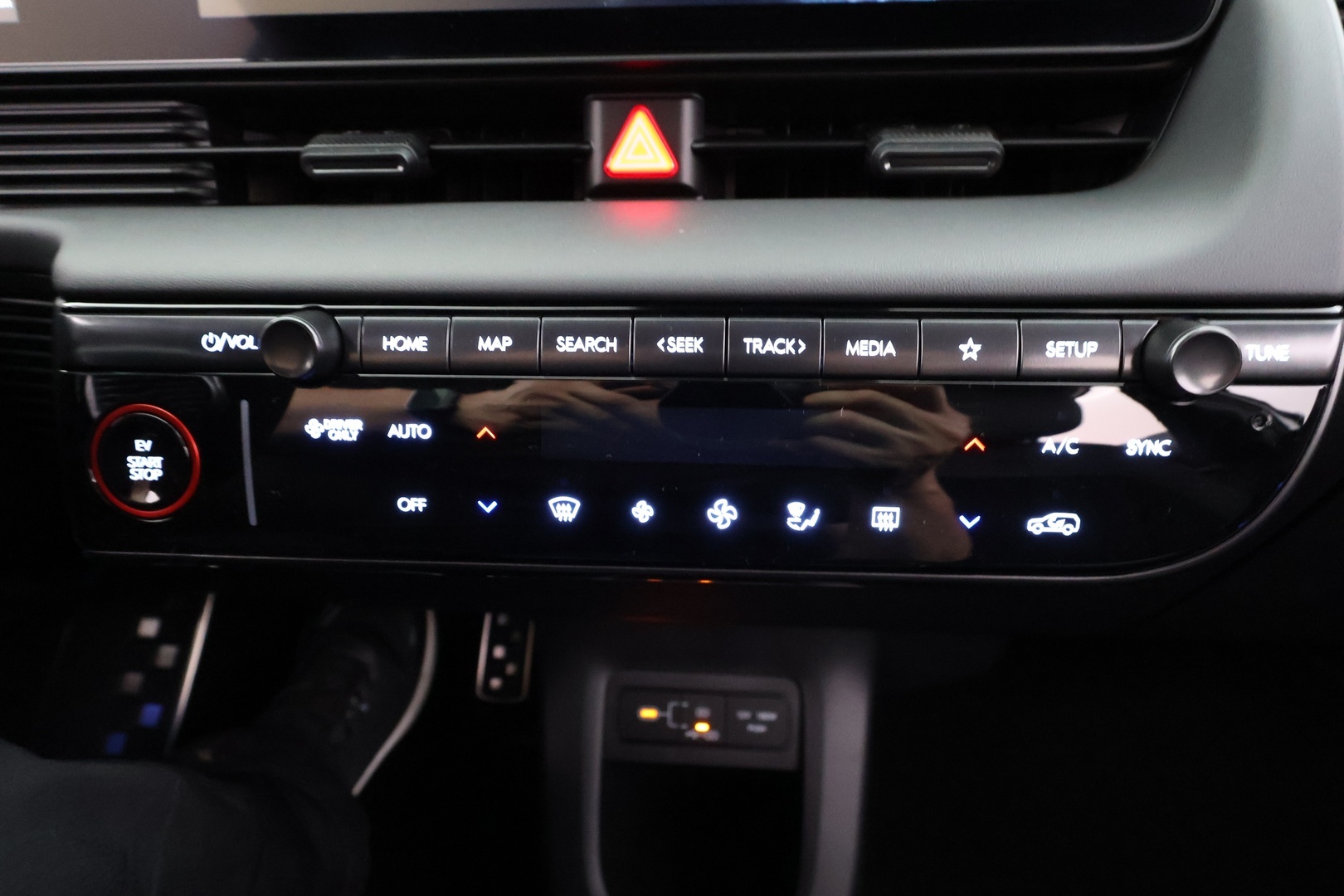 HYUNDAI IONIQ 5 22
