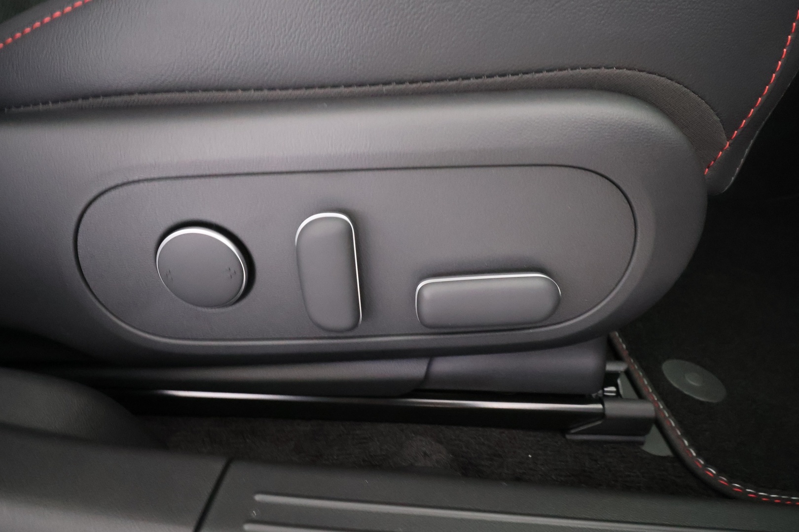 HYUNDAI IONIQ 5 26