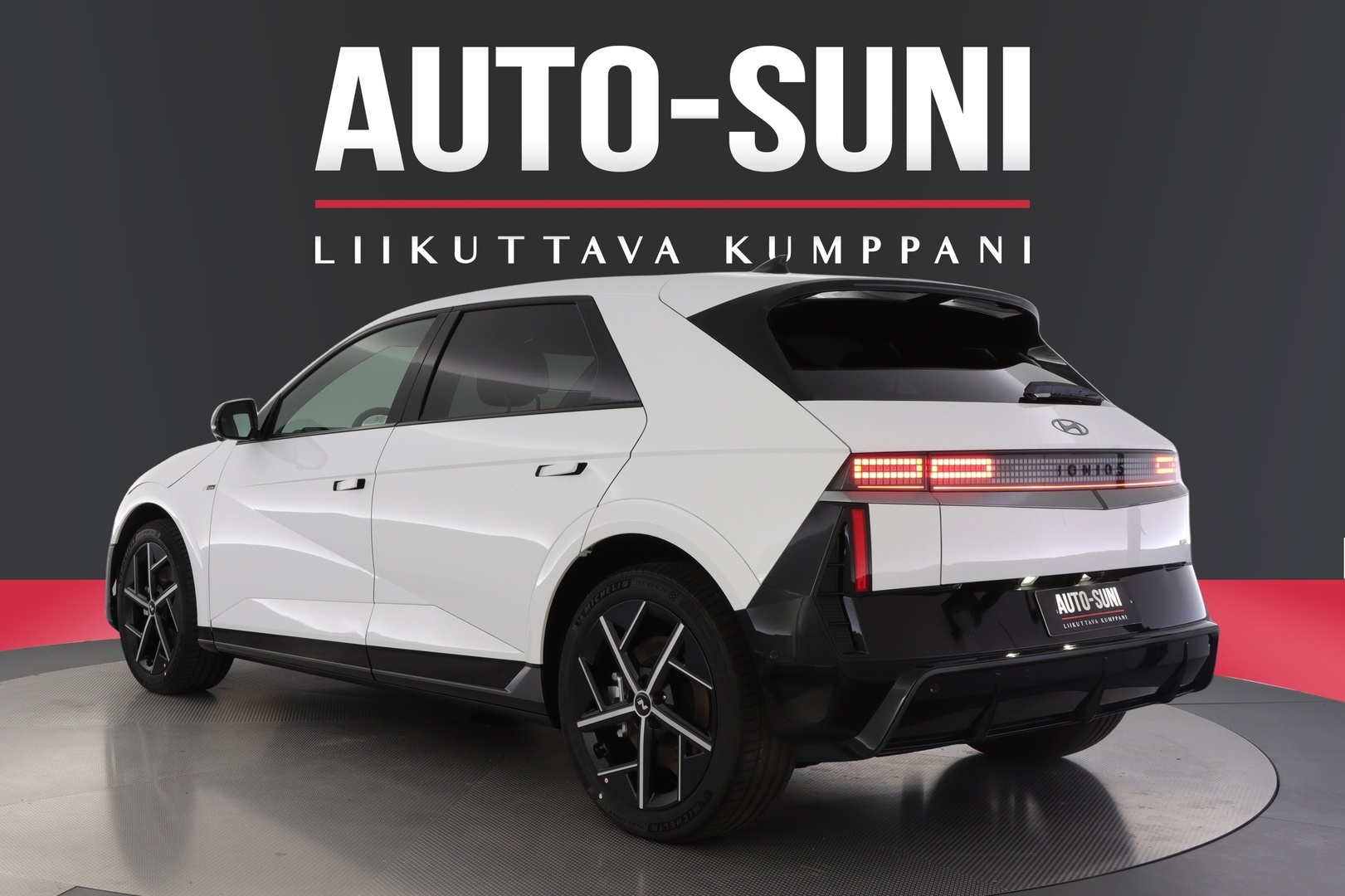 HYUNDAI IONIQ 5 4