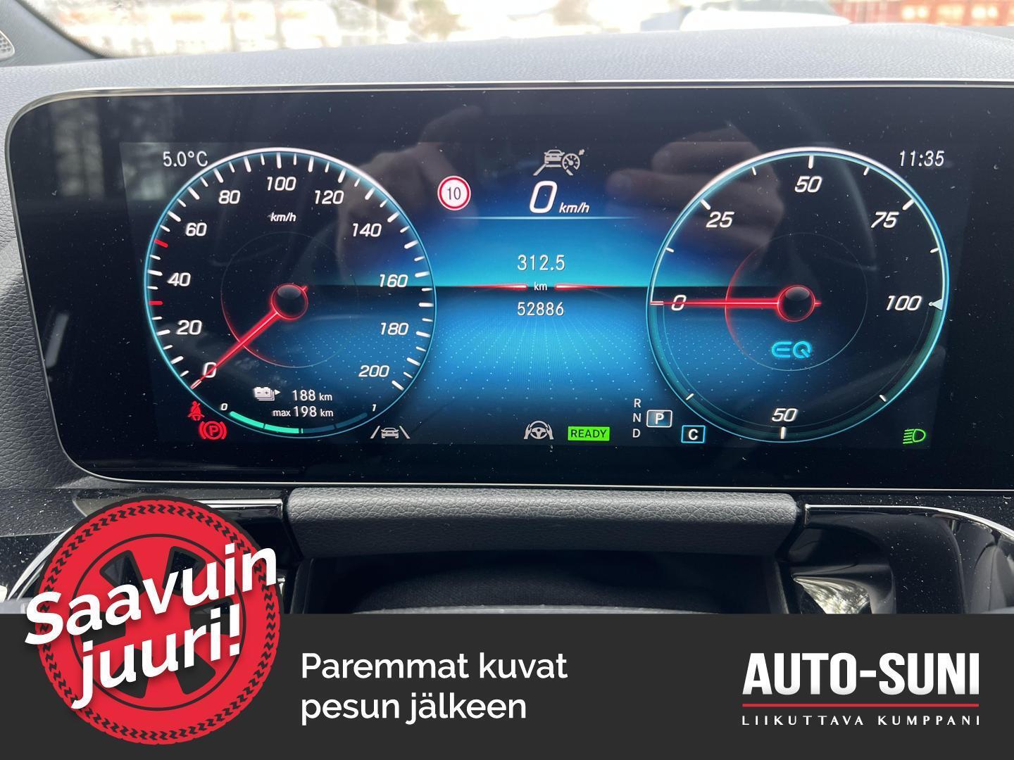 MERCEDES-BENZ EQA 2022