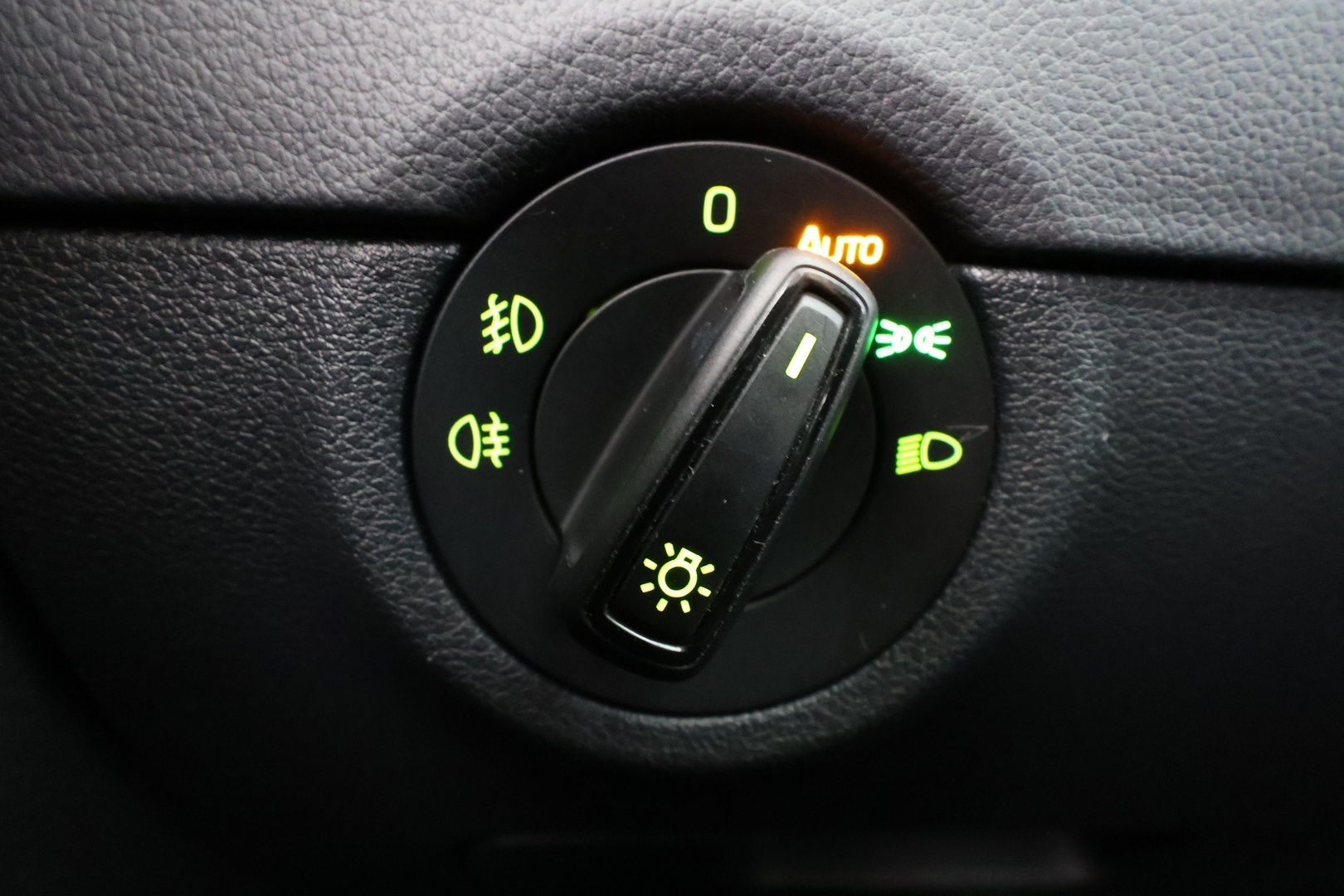 SKODA Octavia 16