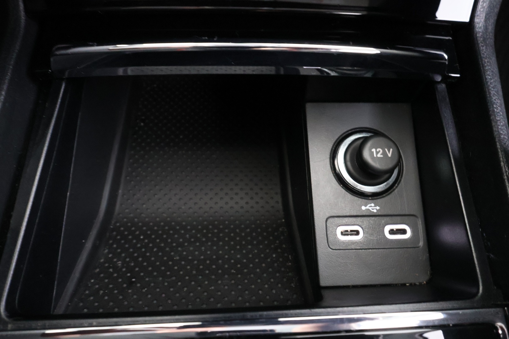 SKODA Karoq 2023