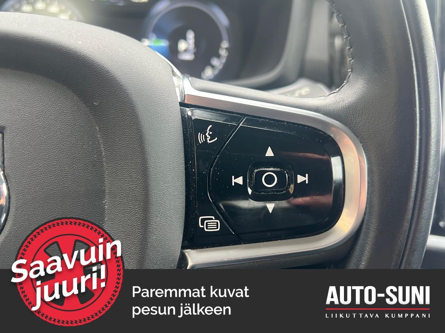 VOLVO V60 2020
