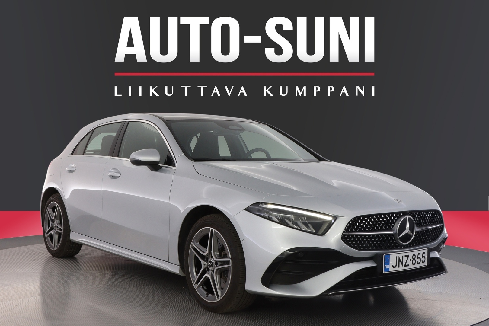 MERCEDES-BENZ A 2023