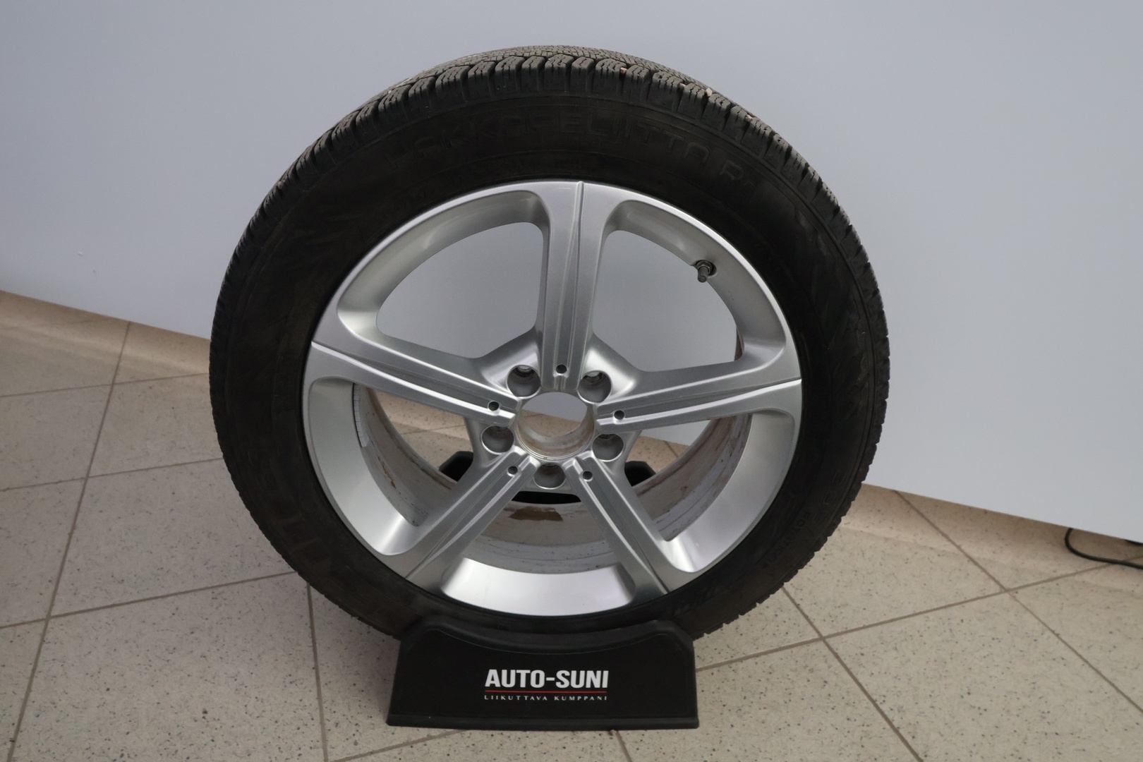 MERCEDES-BENZ A 2023