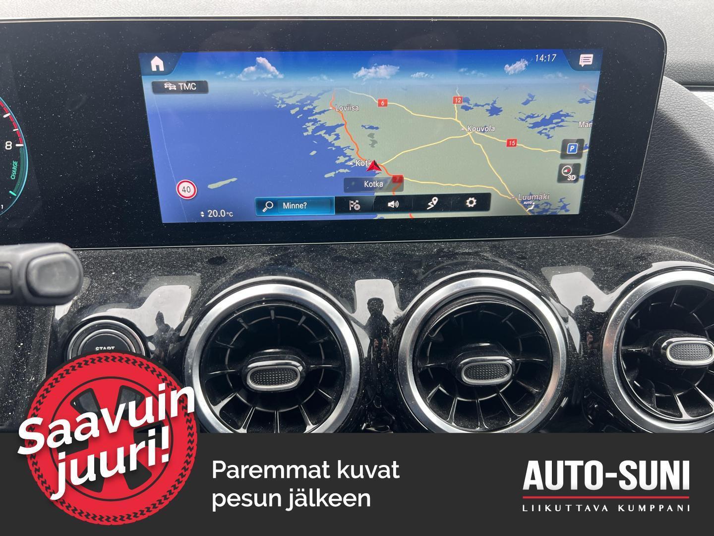 MERCEDES-BENZ GLA 2021