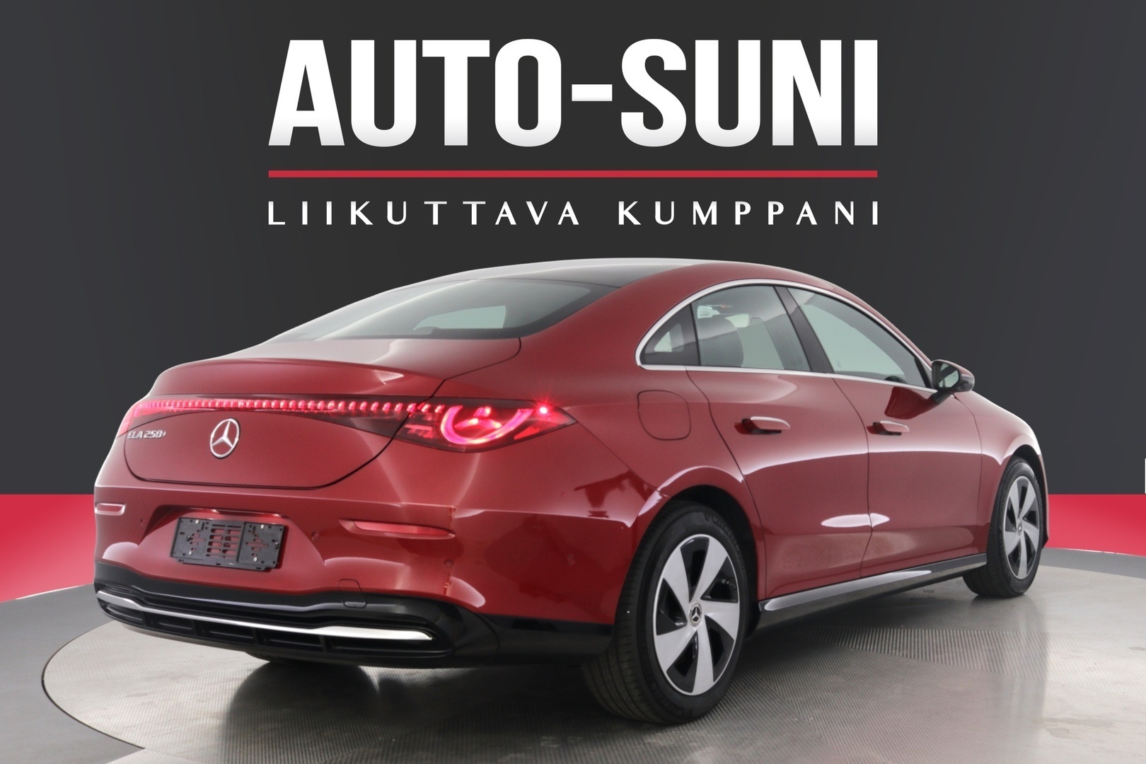 MERCEDES-BENZ CLA 2025