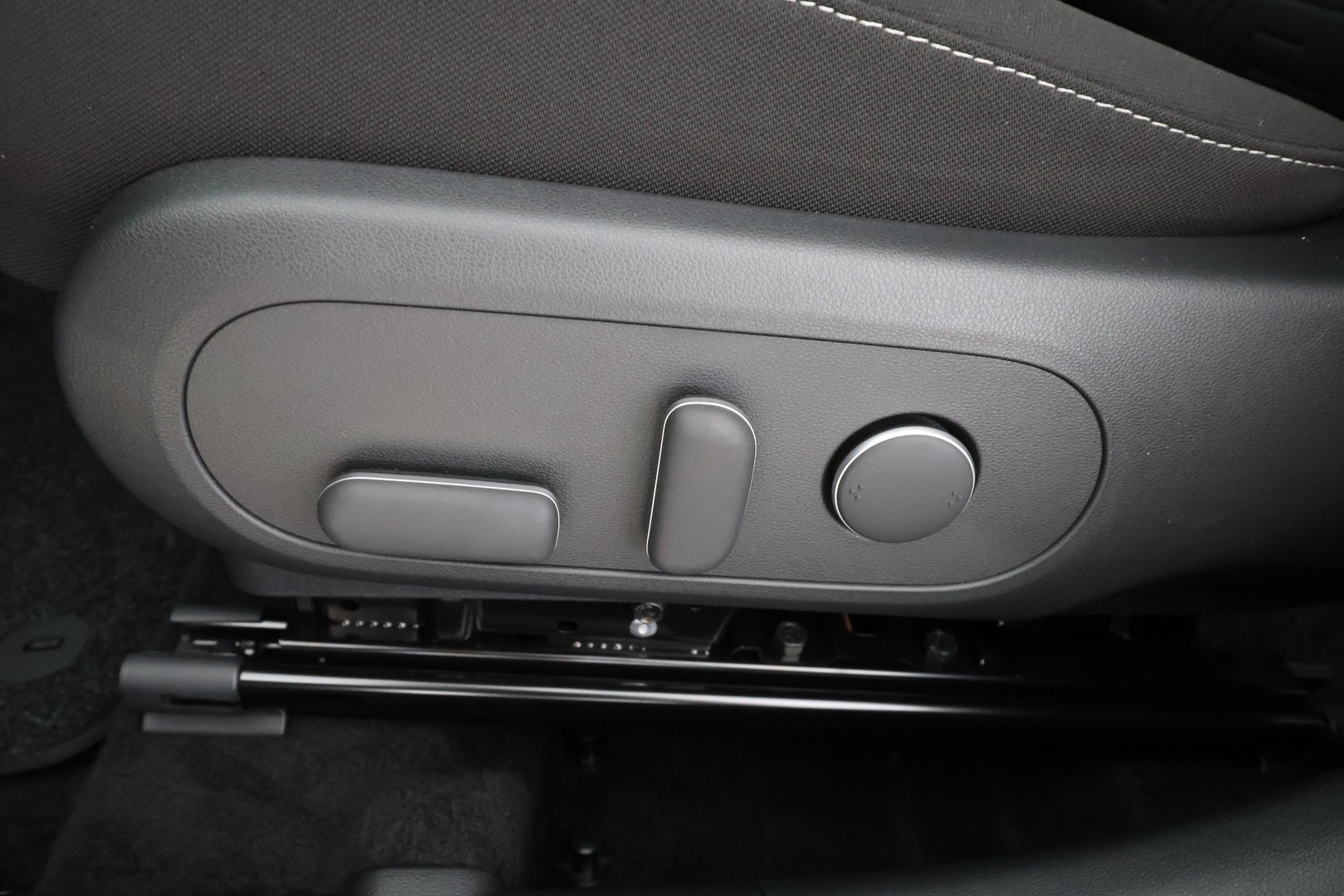 HYUNDAI KONA Hybrid 2025