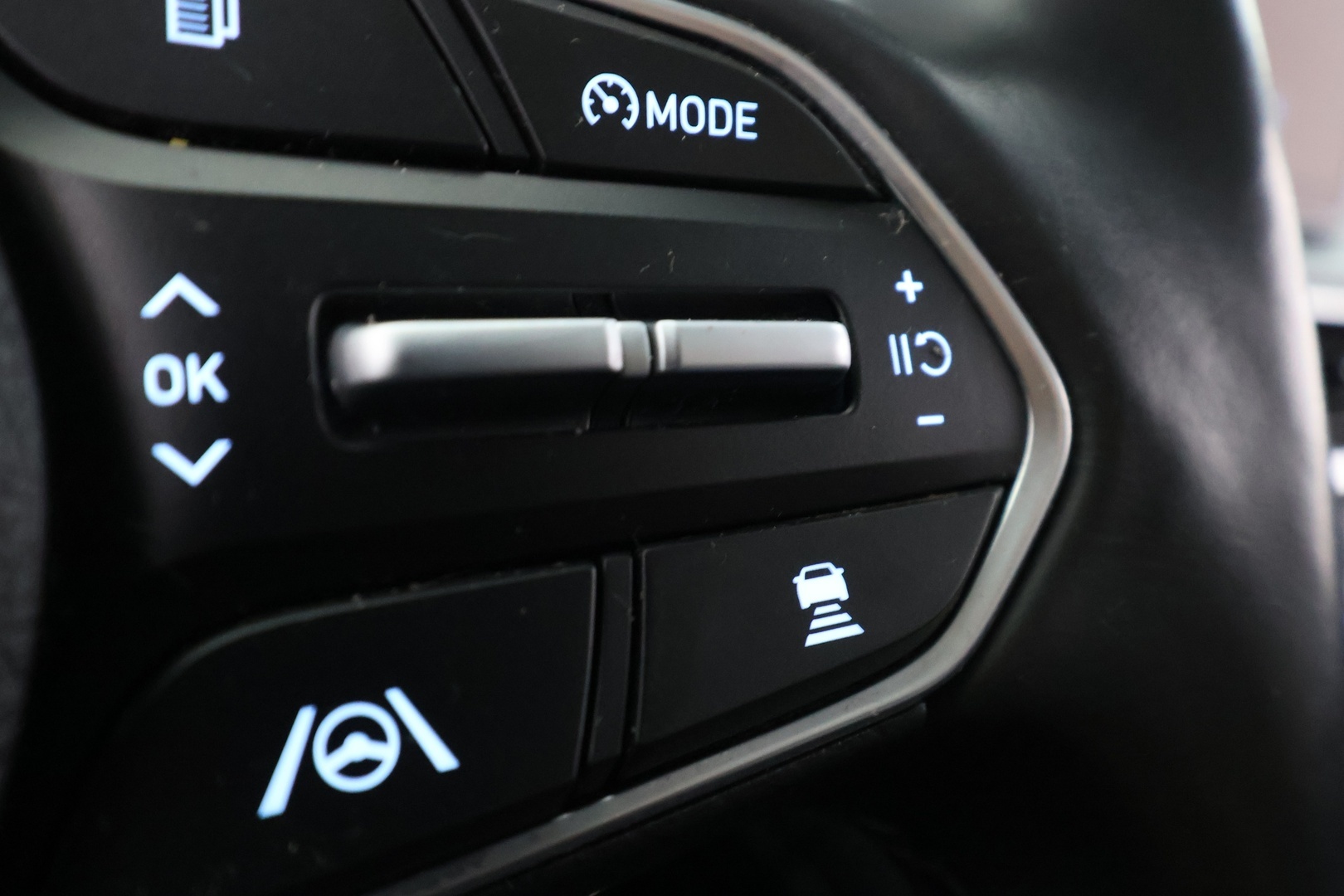 HYUNDAI Santa Fe 2021