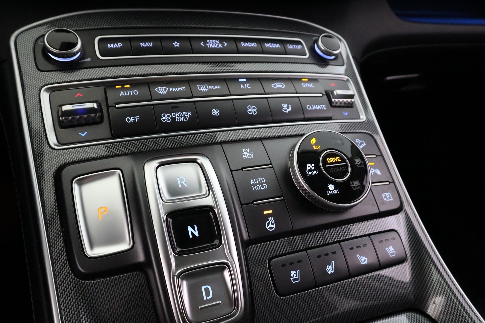 HYUNDAI Santa Fe 2021
