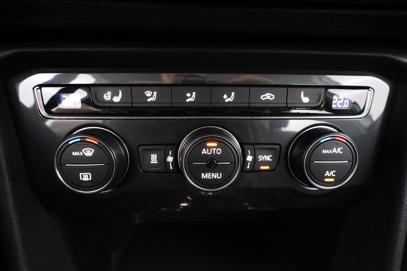 VOLKSWAGEN Tiguan 2019