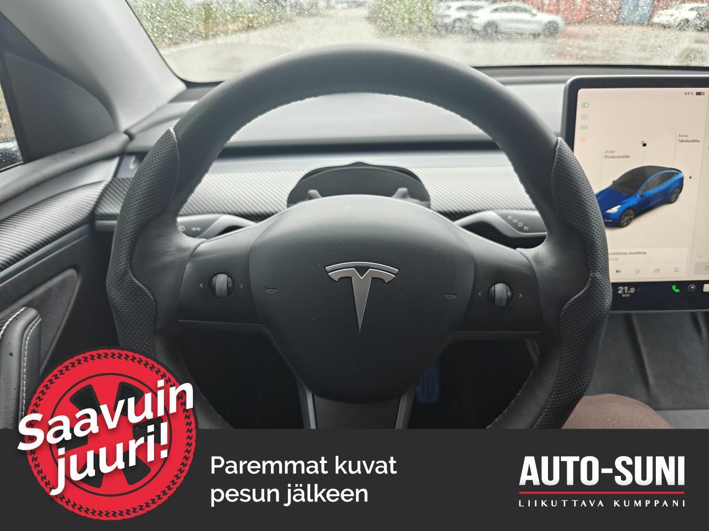 TESLA Model Y 2021