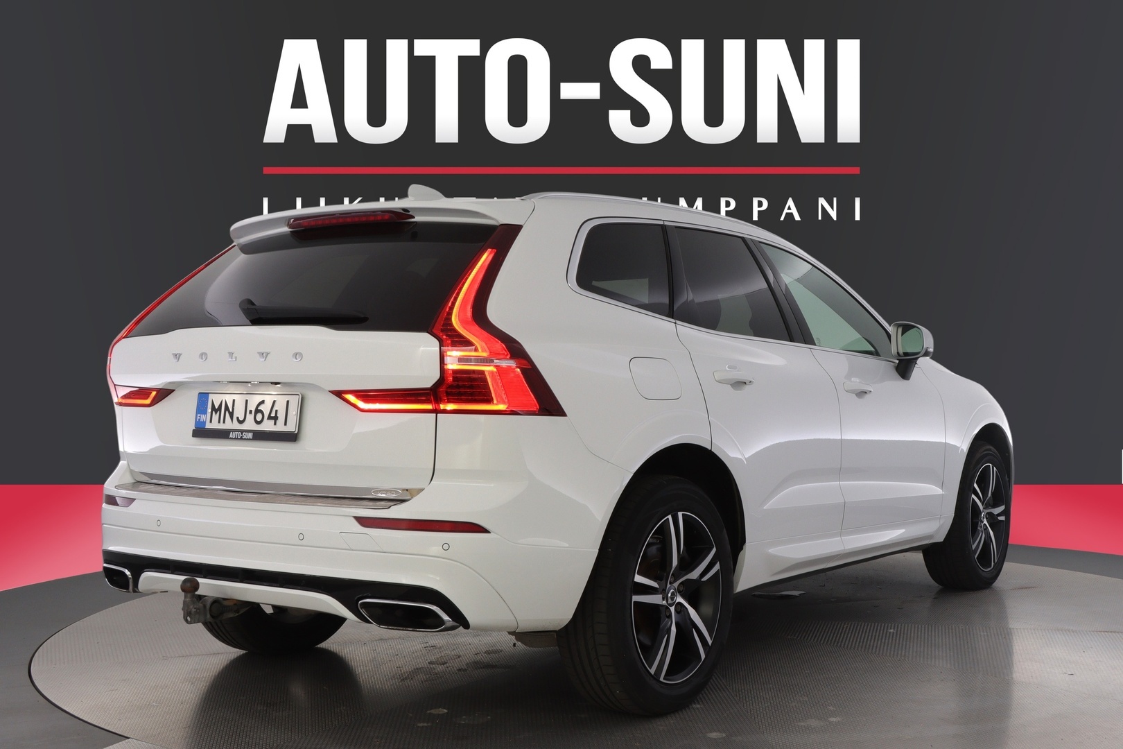 VOLVO XC60 3