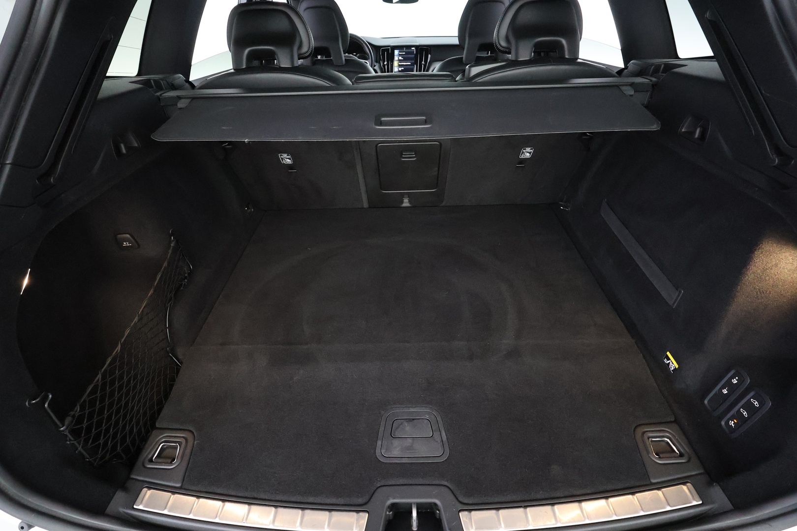 VOLVO XC60 30