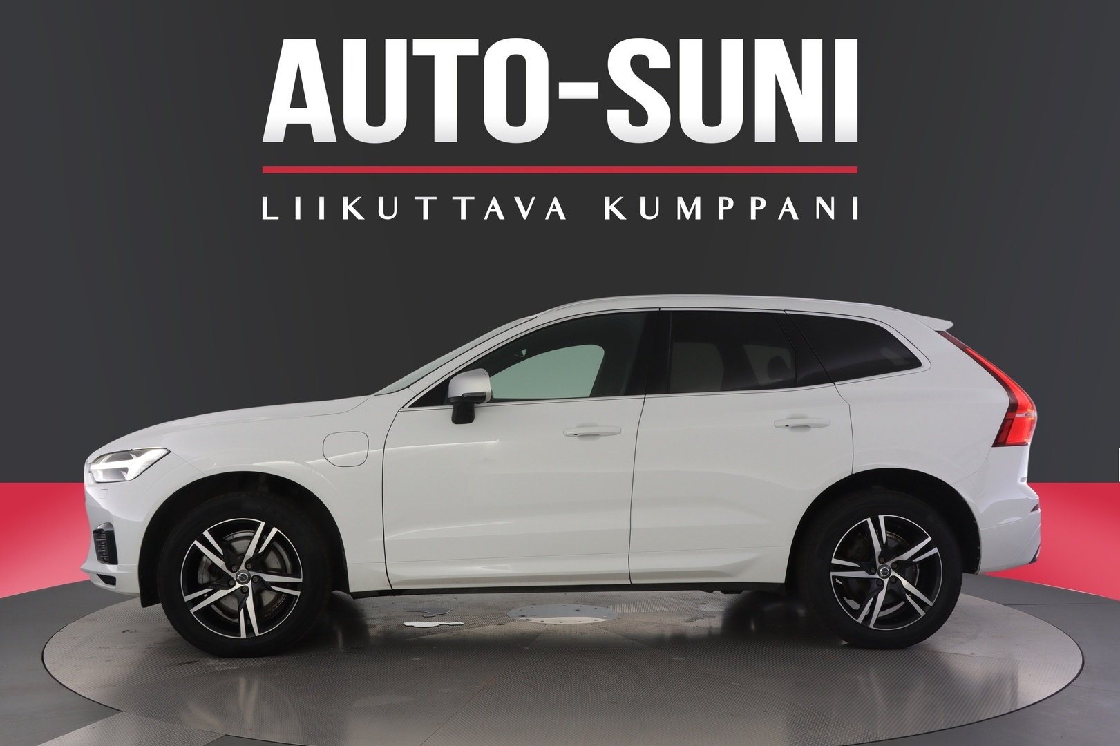 VOLVO XC60 5