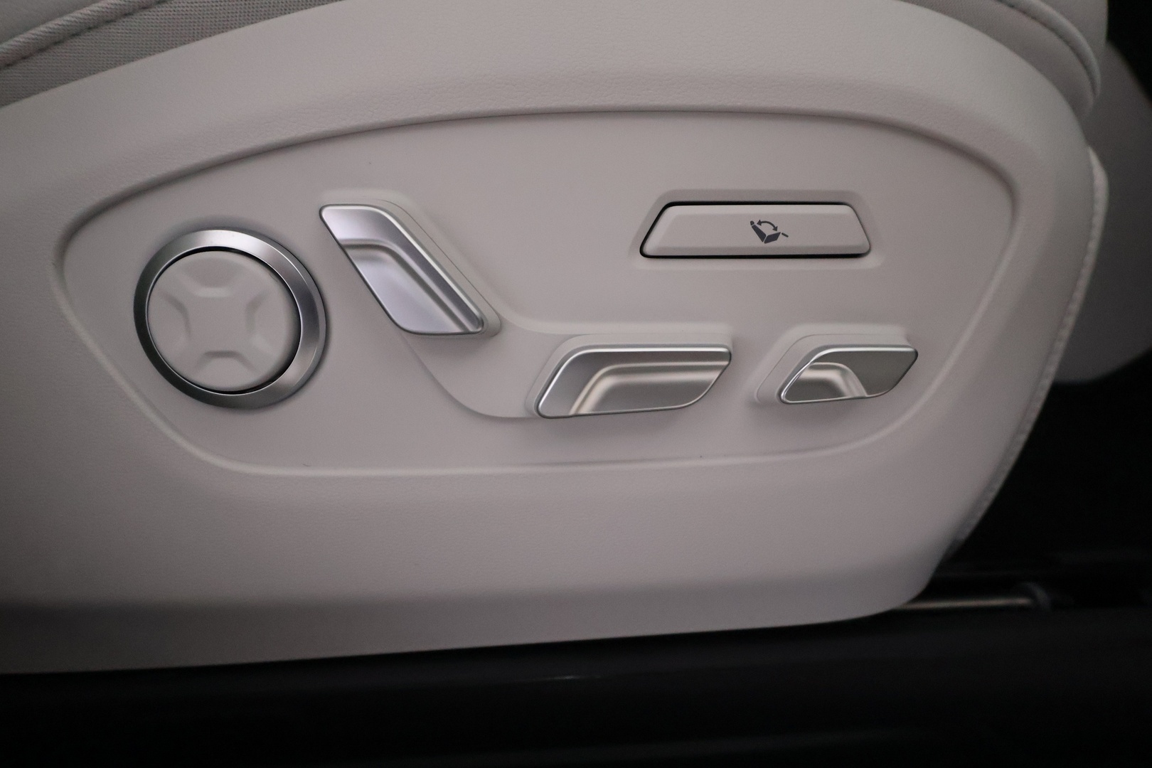 HYUNDAI IONIQ 9 2026