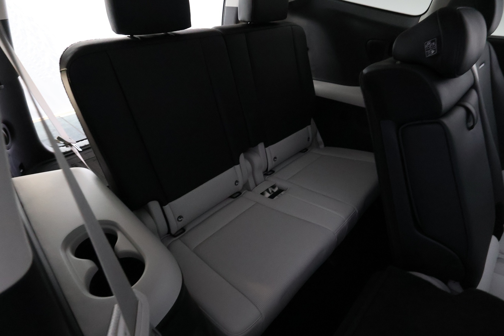 HYUNDAI IONIQ 9 2026