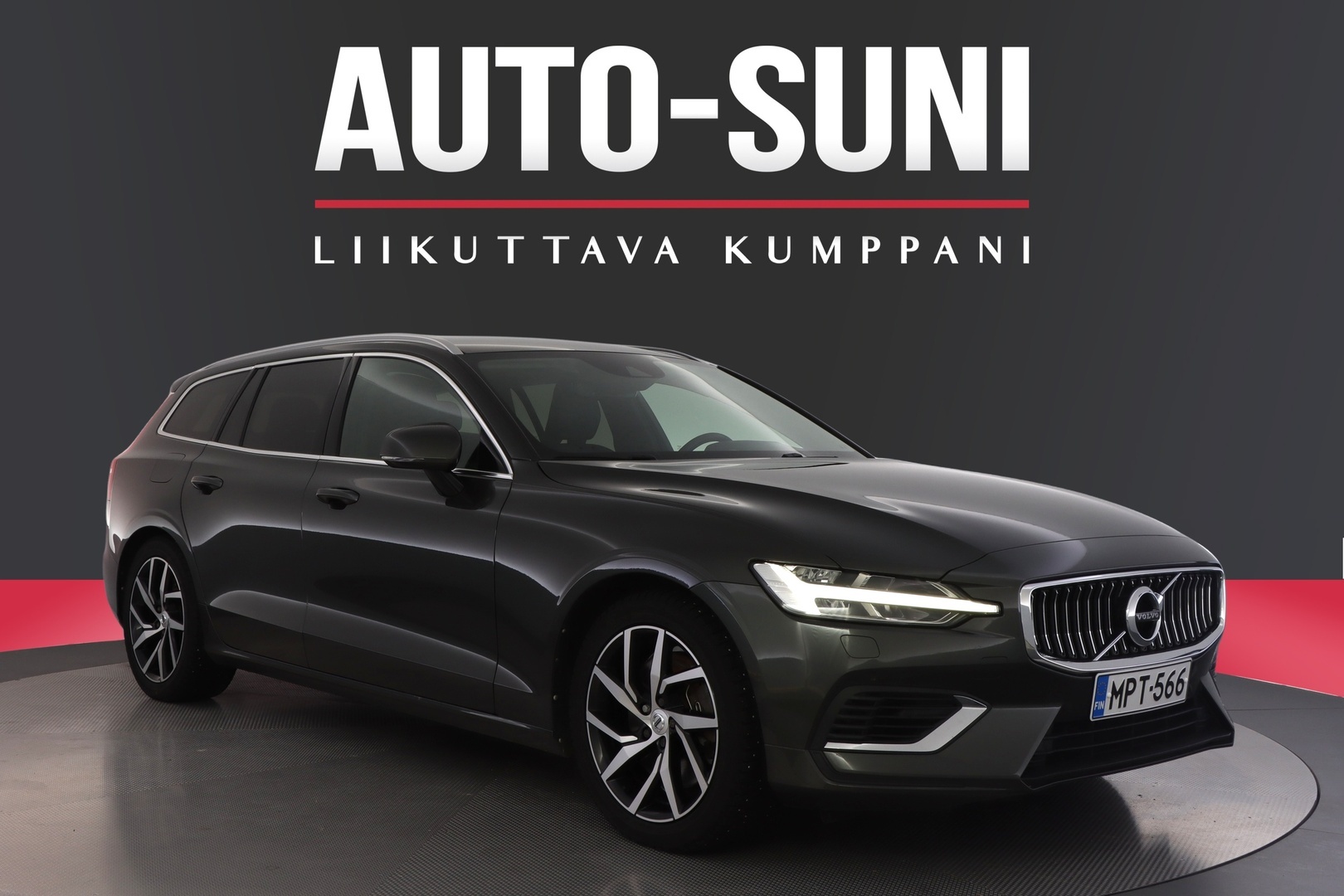 VOLVO V60 2021