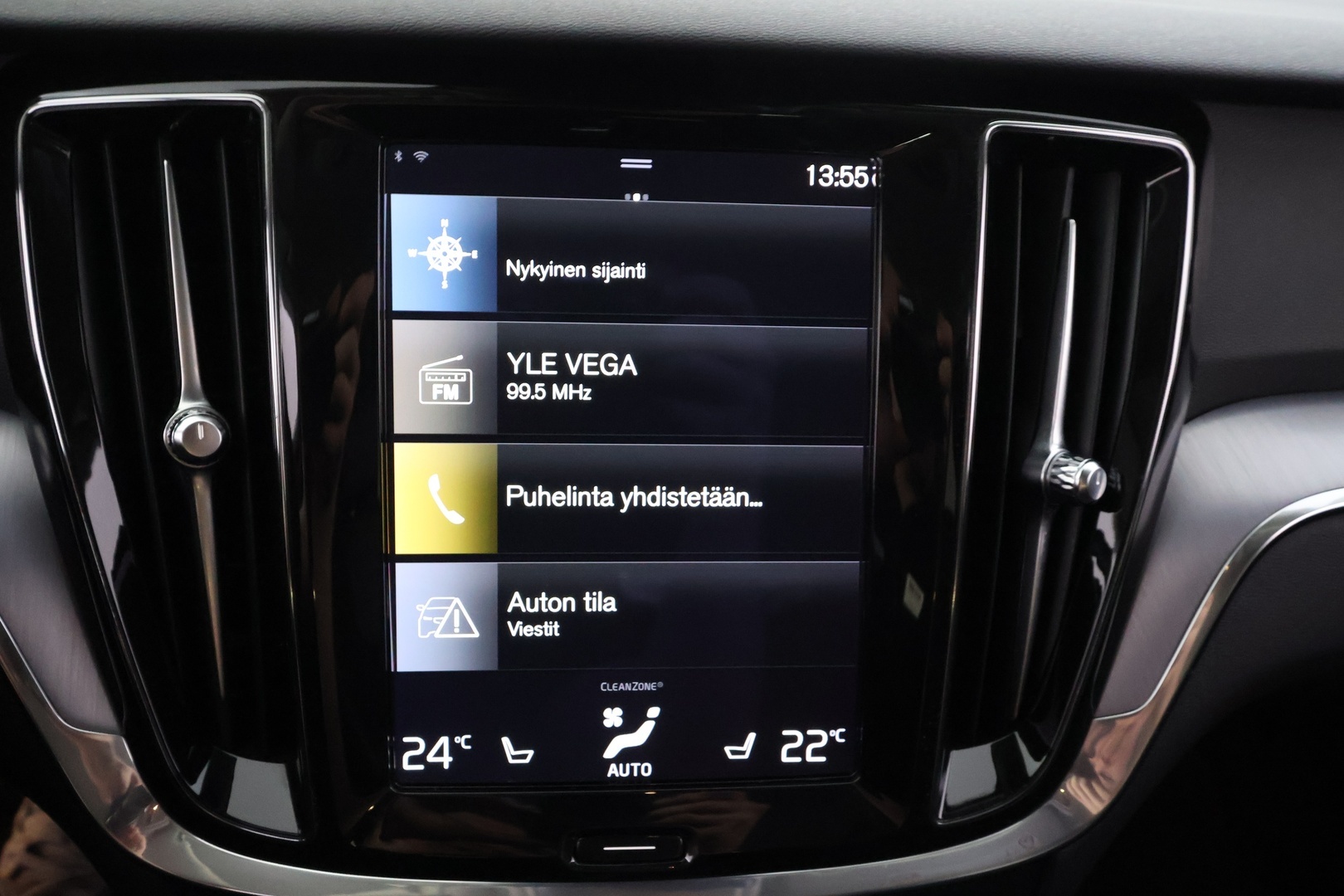 VOLVO V60 2021