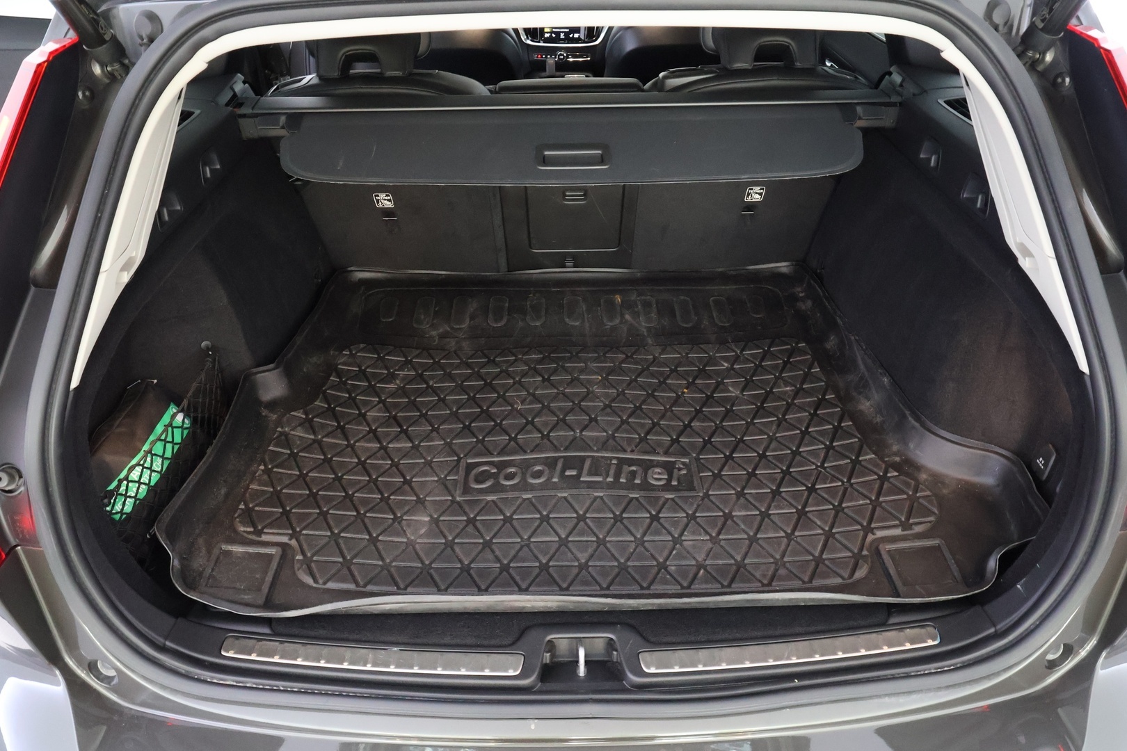 VOLVO V60 2021