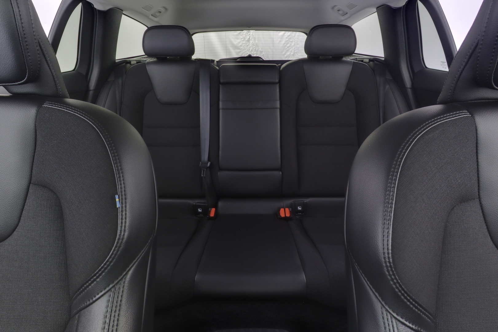 VOLVO V60 2021