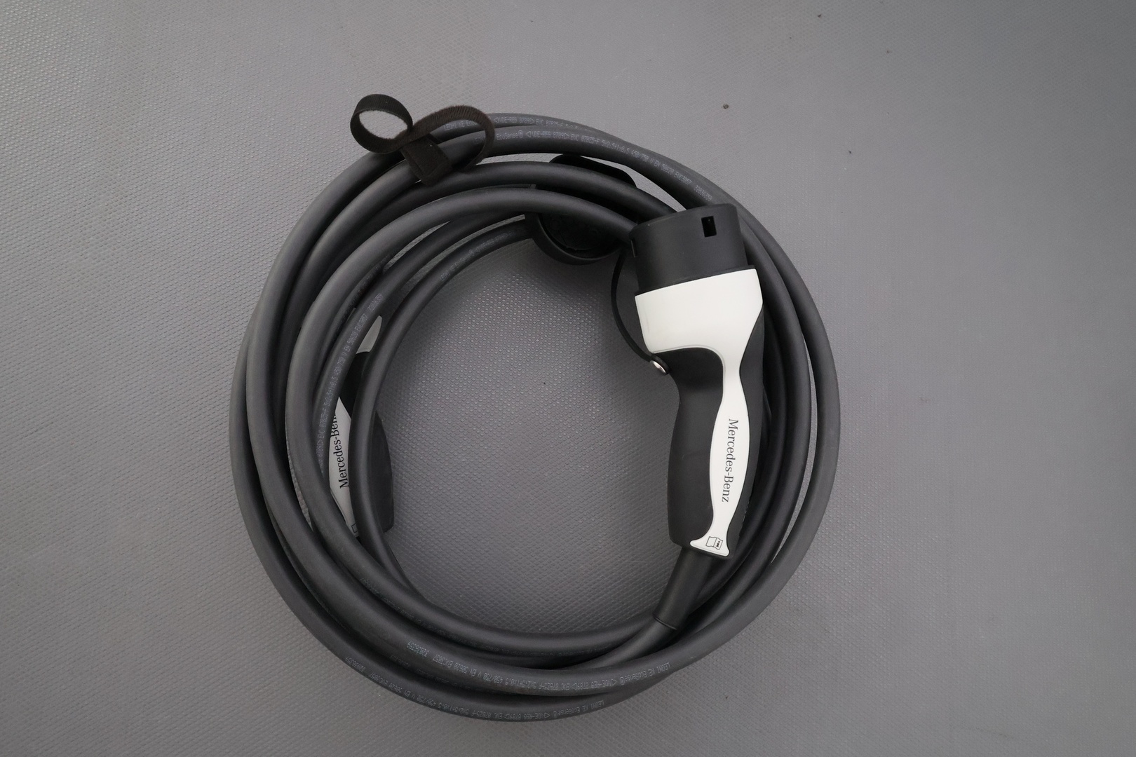 MERCEDES-BENZ EQC 2022