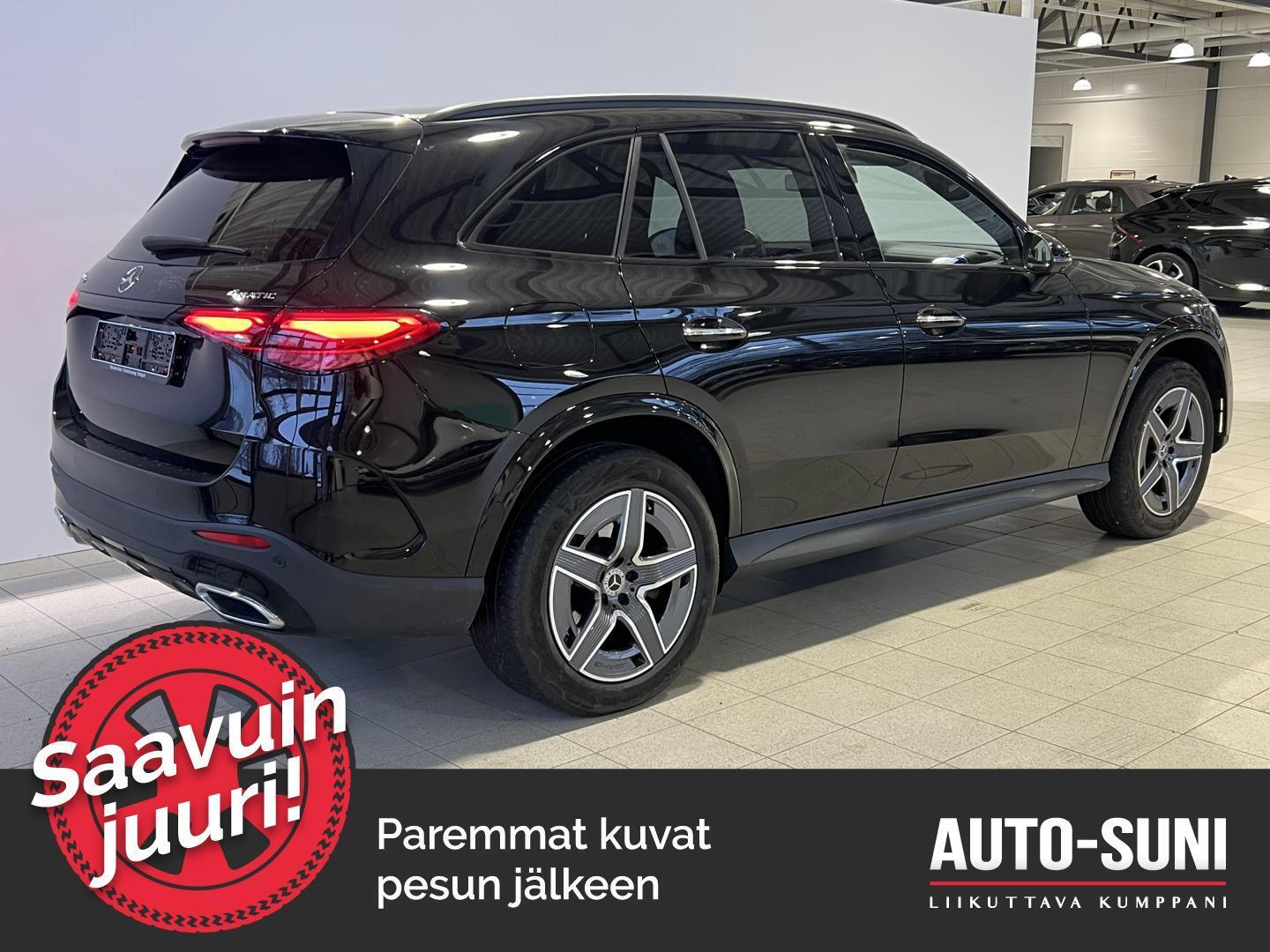 MERCEDES-BENZ GLC 2023