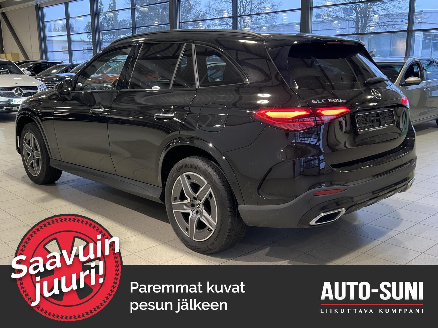 MERCEDES-BENZ GLC 2023