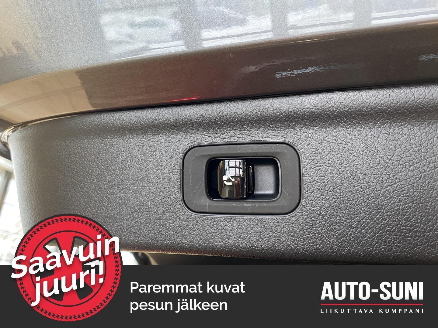 MERCEDES-BENZ EQE SUV 2024