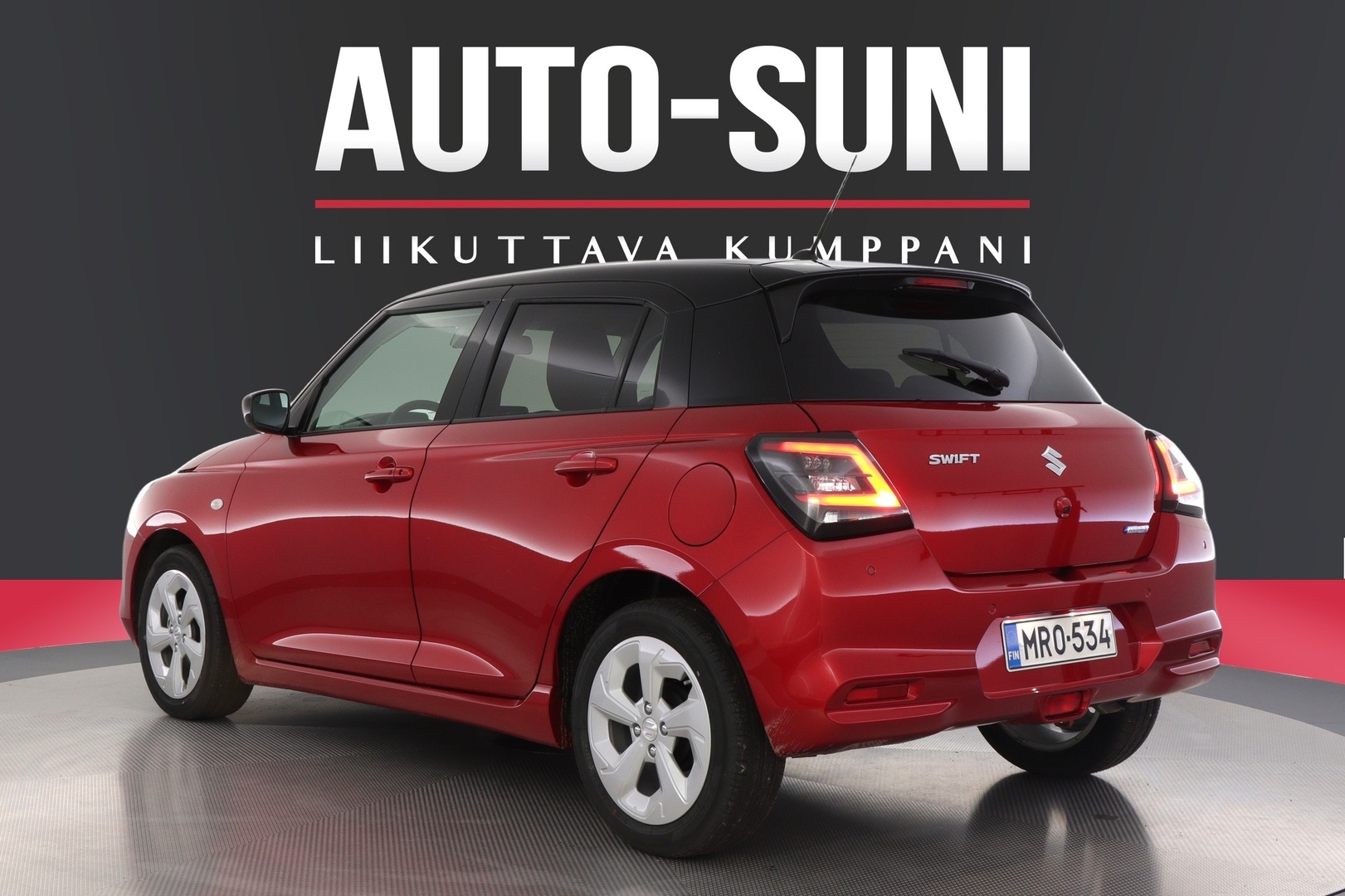 SUZUKI Swift 2025