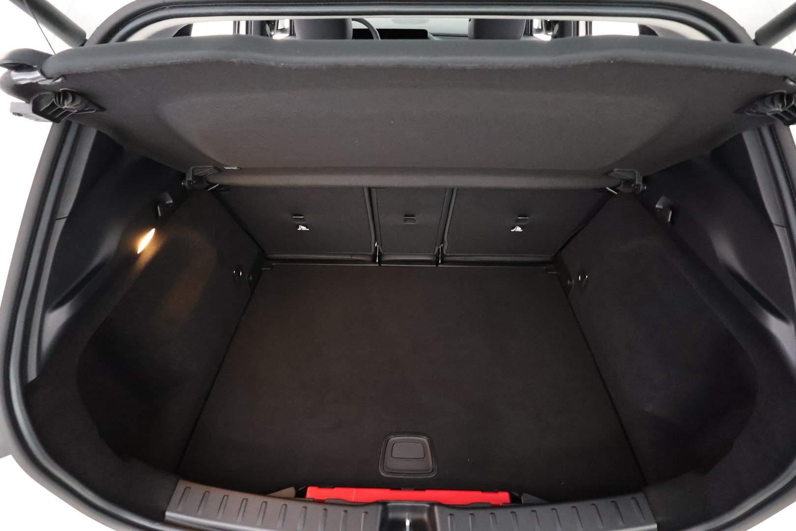 MERCEDES-BENZ GLA 2026