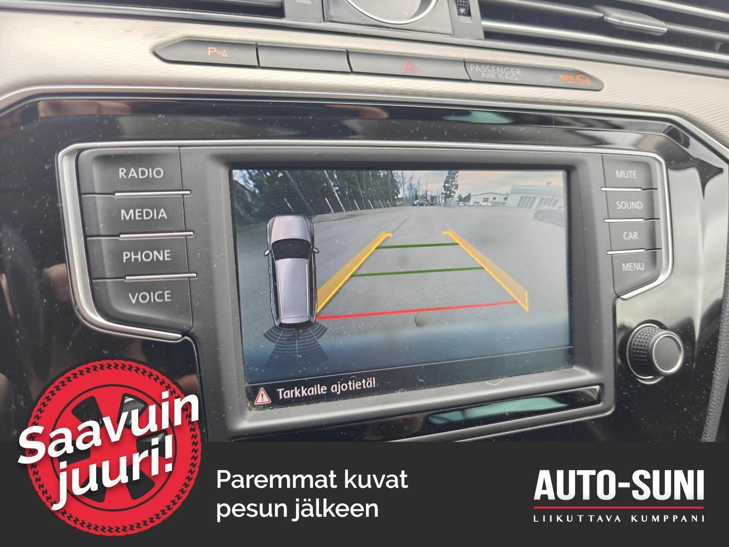 VOLKSWAGEN Passat 2016