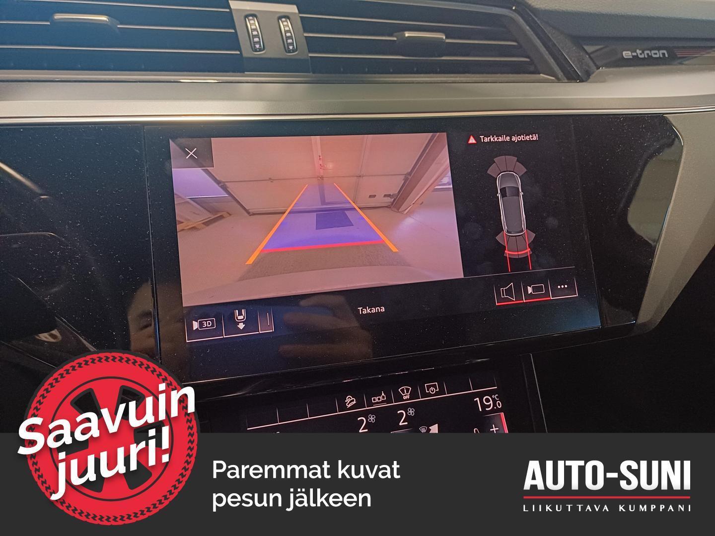 AUDI e-tron 2019