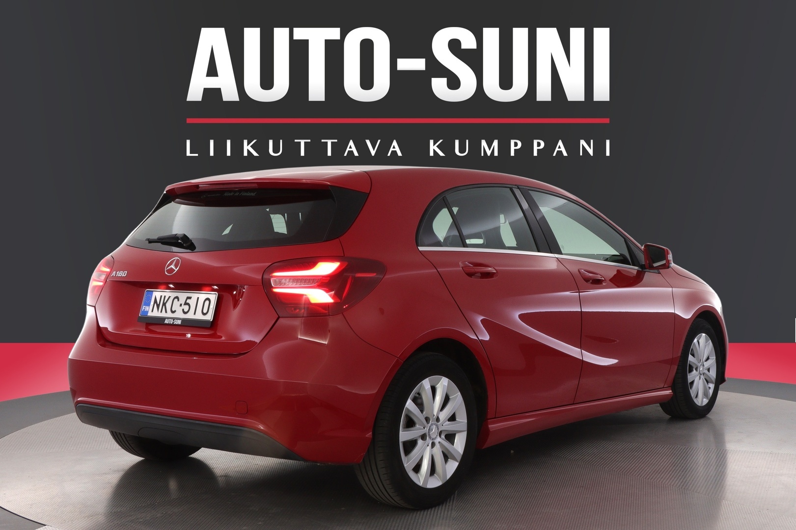MERCEDES-BENZ A 2016