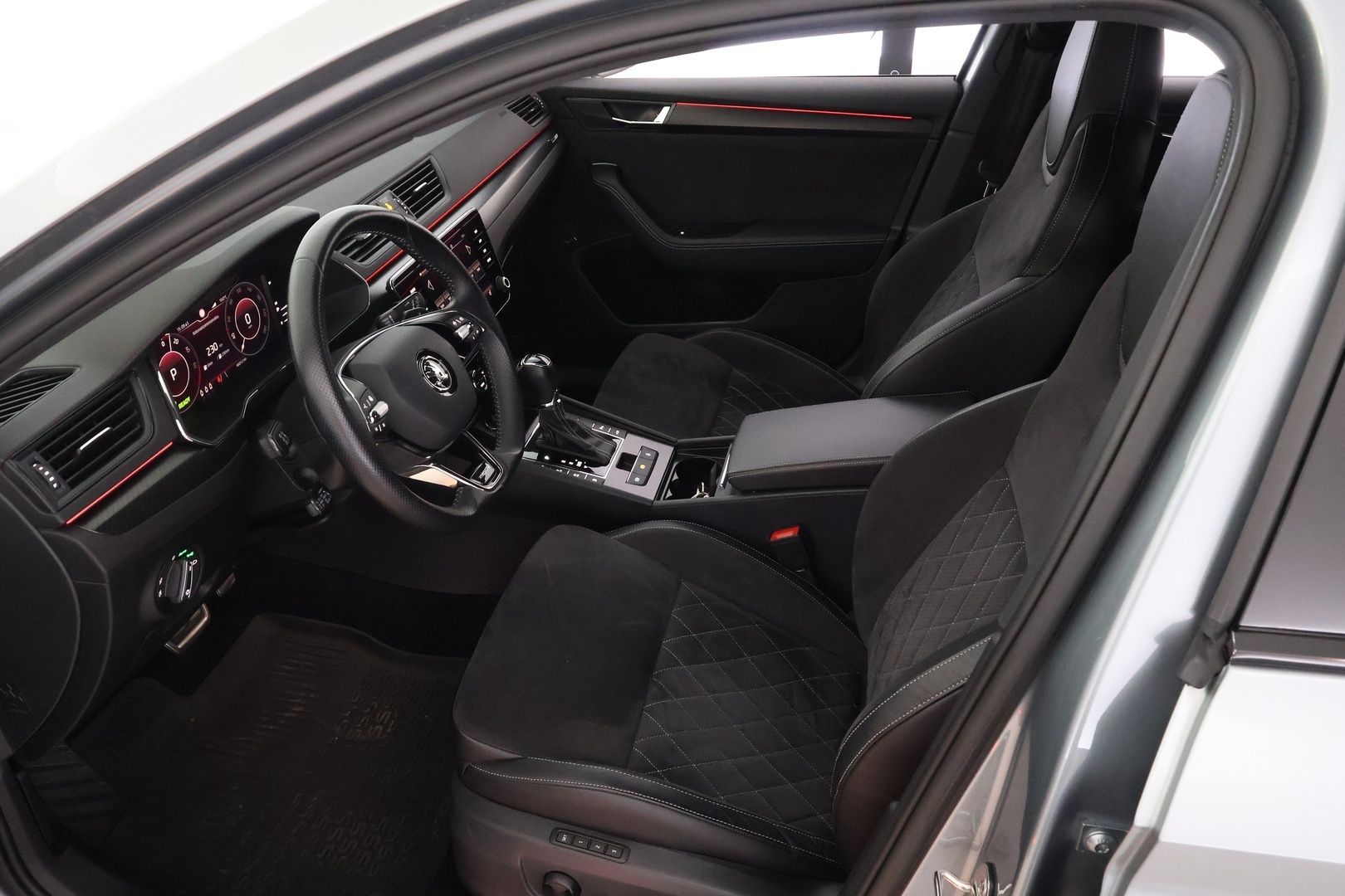 SKODA Superb 2021