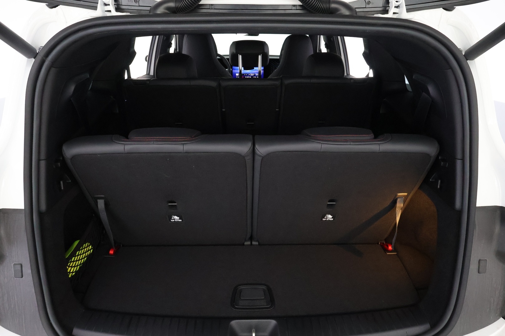 MERCEDES-BENZ GLB 2026