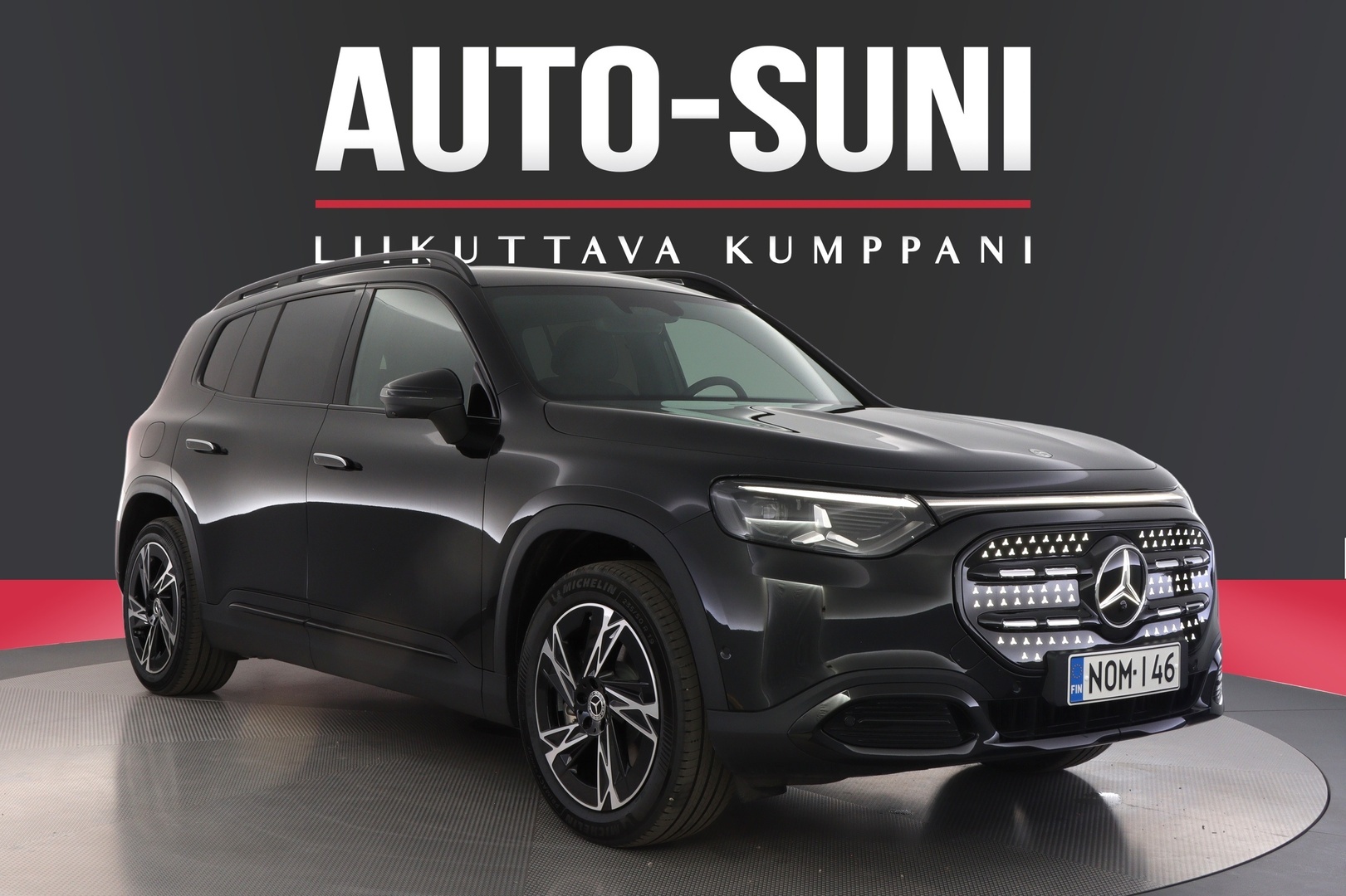 MERCEDES-BENZ GLB 2026