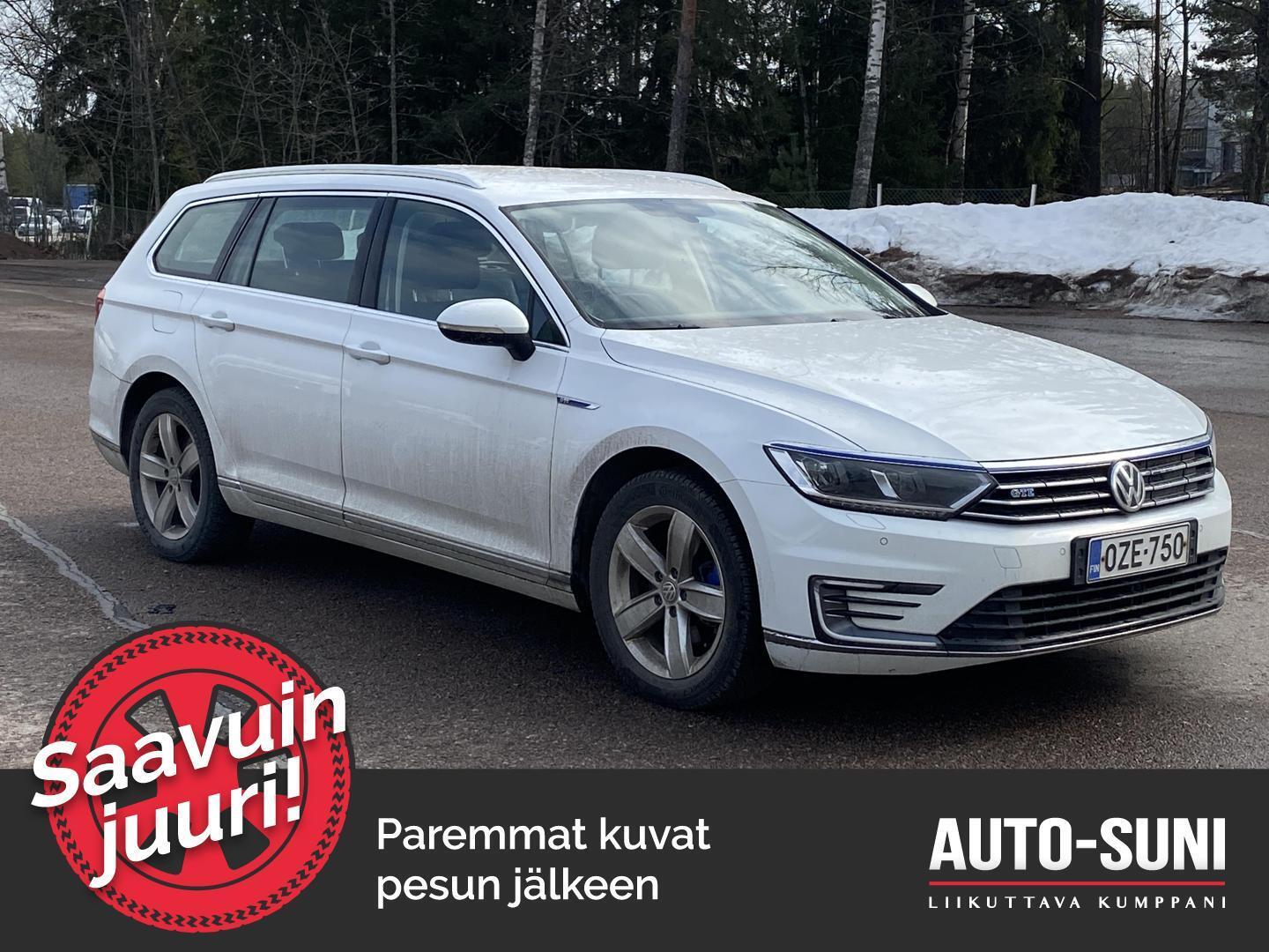 VOLKSWAGEN Passat 2018