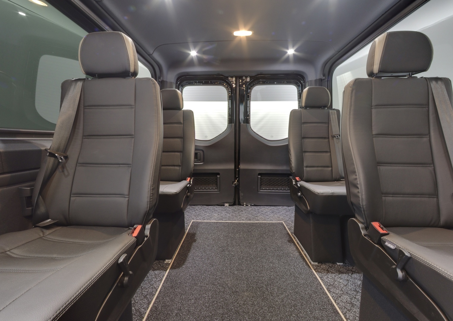 MERCEDES-BENZ SPRINTER 2026