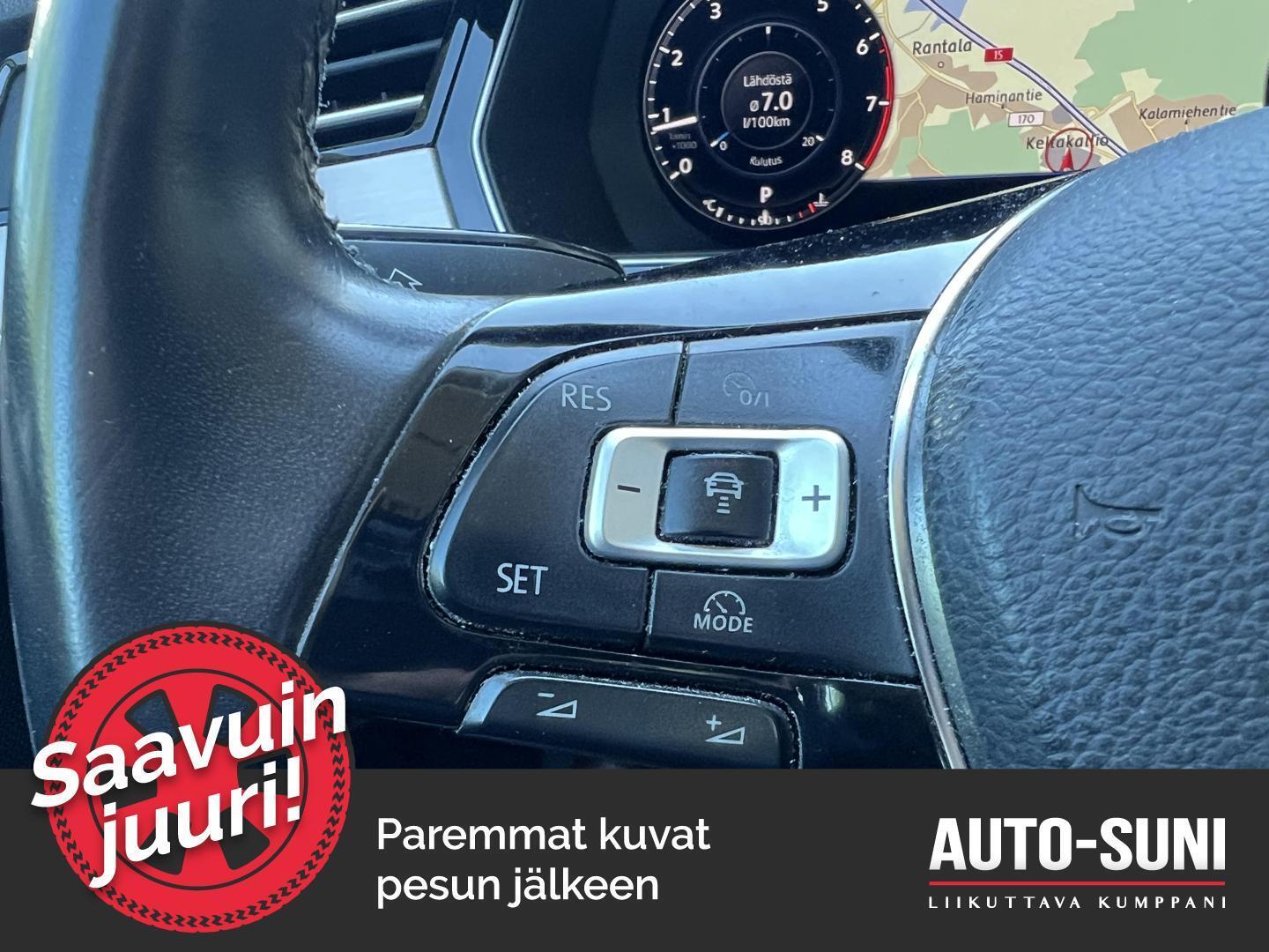 VOLKSWAGEN Passat 2017