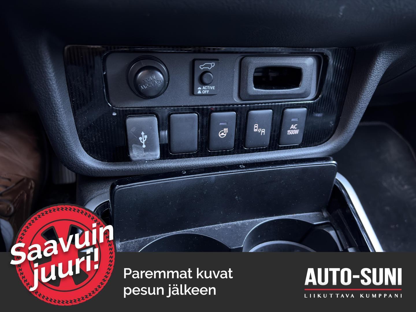 MITSUBISHI Outlander PHEV 2018