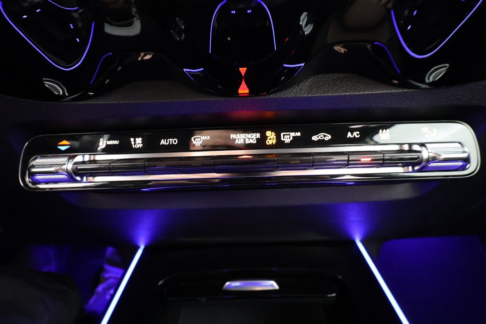 MERCEDES-BENZ EQB 2026