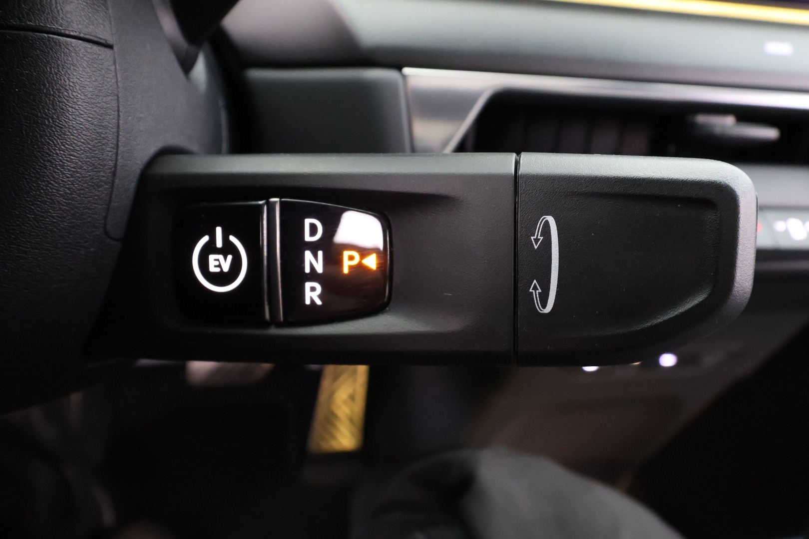 KIA EV9 2024