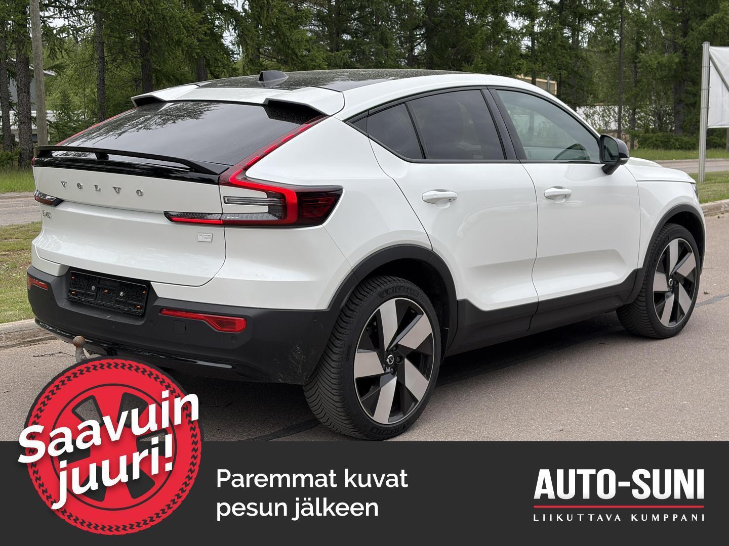 VOLVO C40 2024