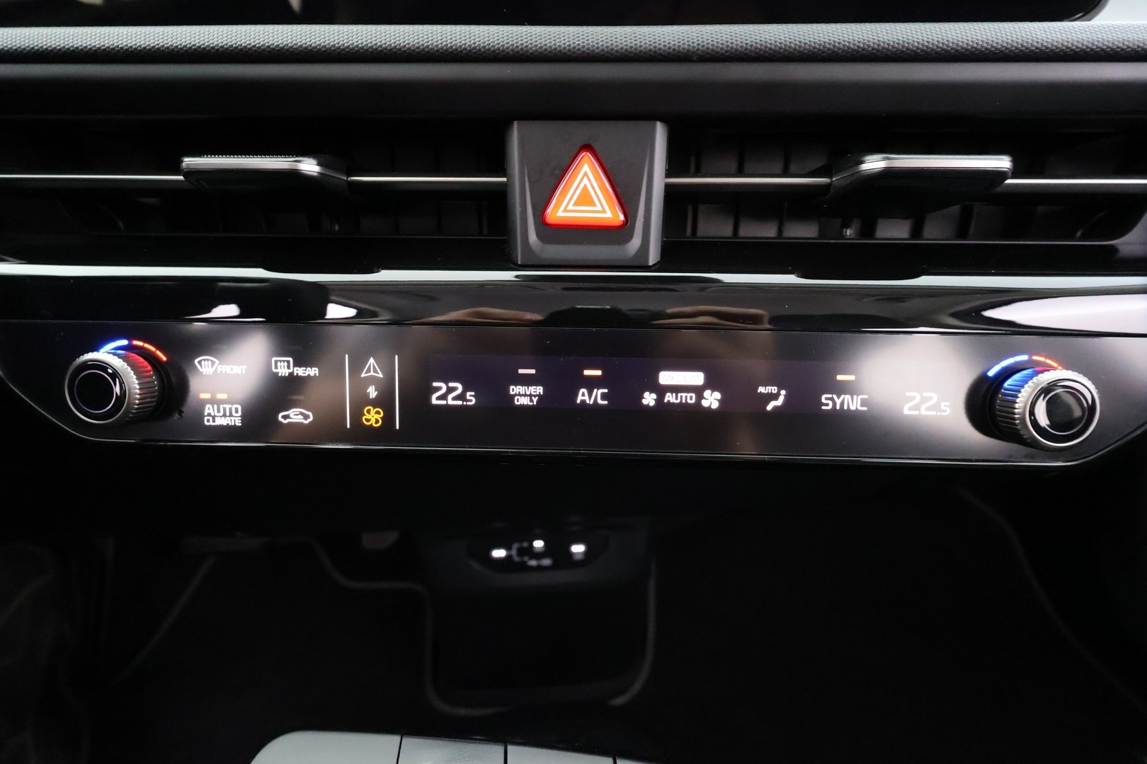 KIA EV6 22