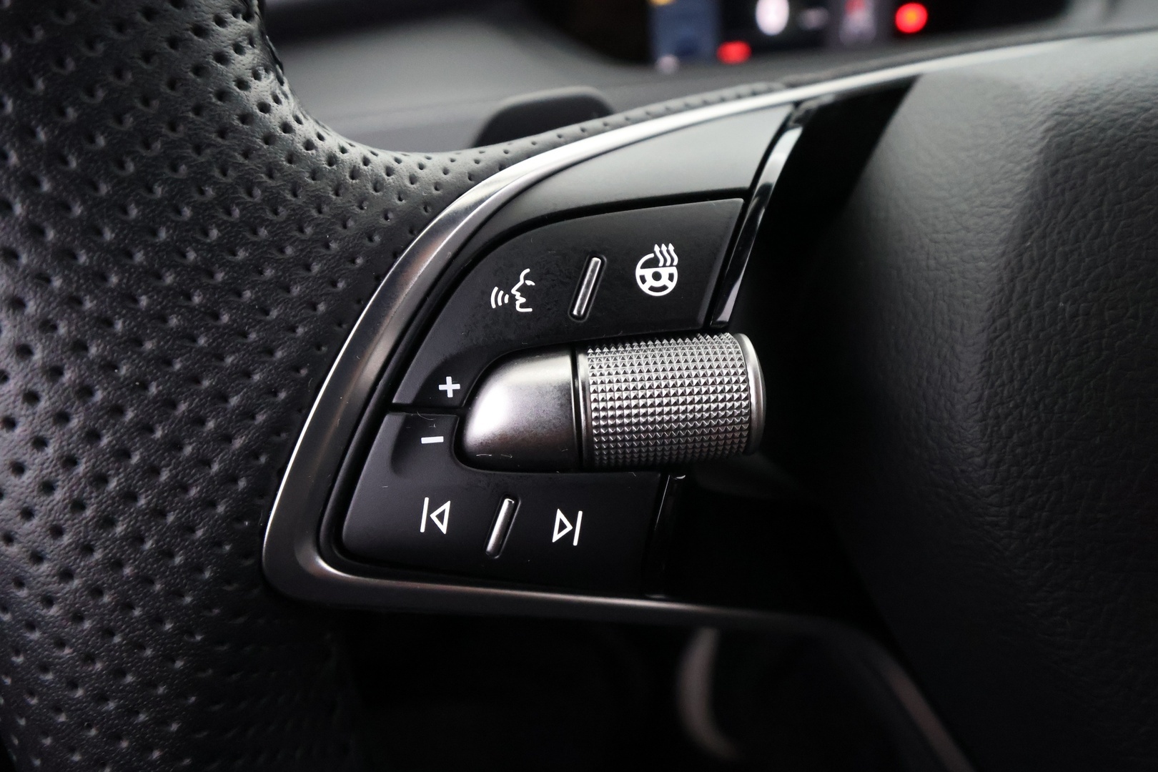 SKODA Enyaq 2026